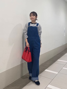 「アイテム（サロペット/オーバーオール、ブルー系）」を使った、rikoさん（レディース・154cm）の秋コーディネート