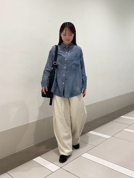 「URBAN RESEARCH DOORS（アーバンリサーチドアーズ）のシアーデニムシャツ（シャツ/ブラウス）」を使った、rikoさん（レディース・154cm）の夏コーディネート