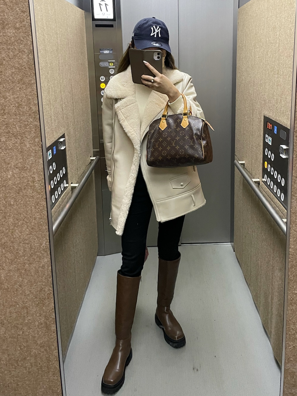 mina｜LOUIS VUITTONのボストンバッグを使ったコーディネート - WEAR