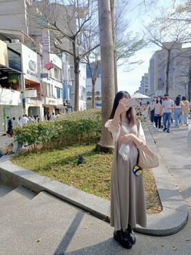 「classicalelf（クラシカルエルフ）の旬顔、ぽわん袖。異素材ドッキングワンピース（ワンピース、ベージュ系）」を使った、yenさん（レディース・156cm）の春コーディネート