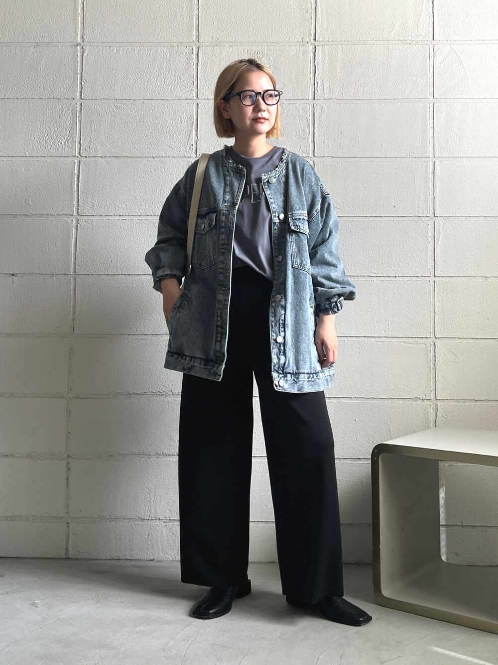 「Bou Jeloudのウォッシュデニムジャケット（デニムジャケット、ブルー系）」を使った、TSUKIさん（レディース・153cm）の秋コーディネートの1枚目の写真