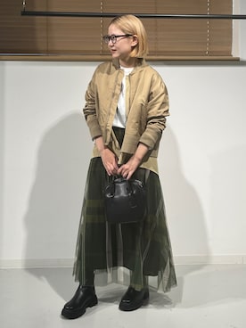 「Bou Jeloud（ブージュルード）のアイテム」を使った、TSUKIさん（レディース・153cm）の秋コーディネート