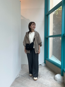 「アイテム（マウンテンパーカー）」を使った、ikuraさん（レディース・157cm）の秋コーディネート