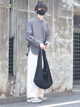 「大学生」｜「アイテム（おもちゃ）」を使った、manamu さん（メンズ・186cm）の春コーディネート