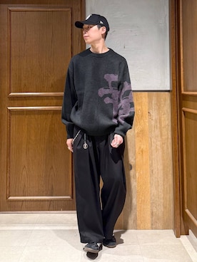 「アイテム（スラックス）」を使った、manamu さん（メンズ・186cm）の秋コーディネート