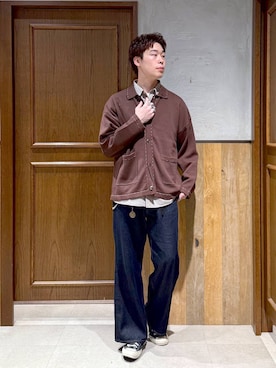 「アイテム（カーディガン/ボレロ）」を使った、manamu さん（メンズ・186cm）の秋コーディネート