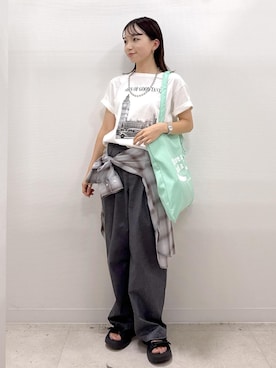 「アイテム（チノパンツ）」を使った、ののさん（レディース・151cm・20代）の夏コーディネート