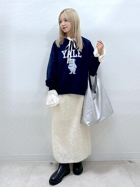 「フェミニンコーデ」｜「アイテム（スウェット）」を使った、ののさん（レディース・151cm）の秋コーディネート