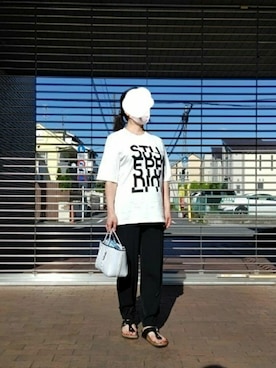 「JOSEPH（ジョセフ）のアイテム（パンツ）」を使った、yukanjpwさん（レディース・166cm）の夏コーディネート