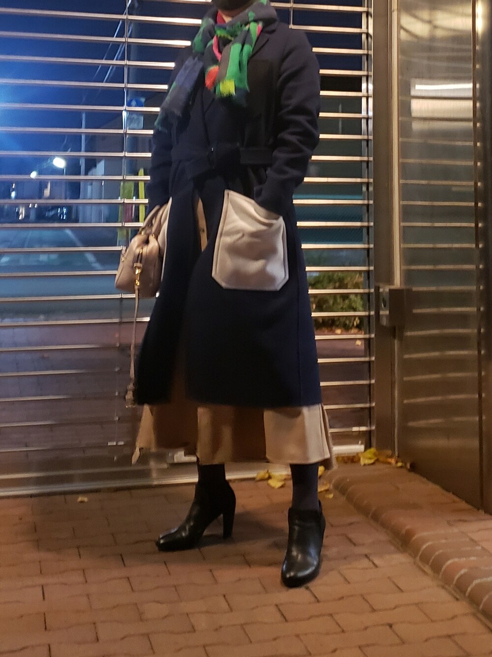 「ロングワンピース、マキシ丈ワンピース、ワンピーススタイル、おしゃれさんと繋がりたい、おでかけコーデ、誕生日、きれいめコーディネート、ロングコート、高身長女子、大人女子、オトナ女子、ブーティ、シンプルコーデ」｜「JOSEPHのアイテム（ジャケット/アウター、ブルー系）」を使った、yukanjpwさん（レディース・166cm）の冬コーディネートの1枚目の写真