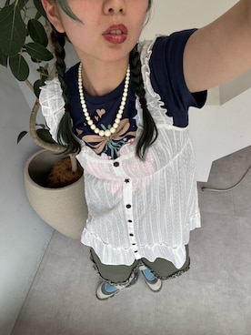 「CIAOPANIC（チャオパニック）の【無地／花柄】裾フリルデニムハーフパンツ（デニムパンツ、グリーン系）」を使った、こめちゃんさん（レディース・160cm）の夏コーディネート