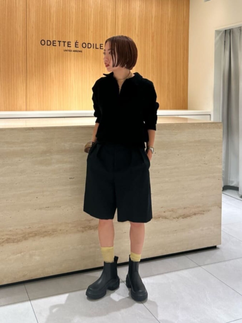 「トラベル /リゾート、Boots styling、ブーツ、秋コーデ、Odette e Odile」｜「SORELの＜SOREL＞ONA AVE CHELSEA BOOT（ブーツ、ブラック系）」を使った、森田　オデット エ オディール スタッフさん（レディース・154cm）の秋コーディネートの1枚目の写真