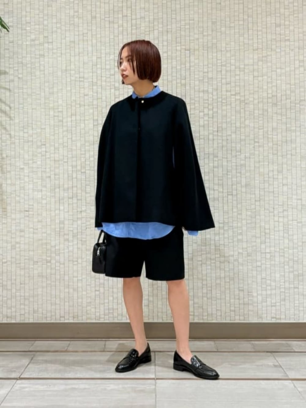 「Flat shoes styling、春服、春コーデ、コート、セレモニー、UNITED ARROWS、ODETTE E ODILE、セレモニー服、通勤コーデ、ローファー」｜「ODETTE E ODILEのSLペニーローファー フラット25↓↑（ローファー、その他）」を使った、森田　オデット エ オディール スタッフさん（レディース・154cm）の冬コーディネートの1枚目の写真