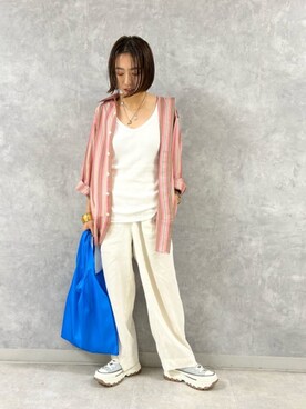 「ESLOW（エスロー）のアイテム」を使った、森田　オデット エ オディール スタッフさん（レディース・154cm）の夏コーディネート