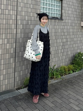 「アイテム（スニーカー）」を使った、ちょこびさん（レディース・154cm）の秋コーディネート