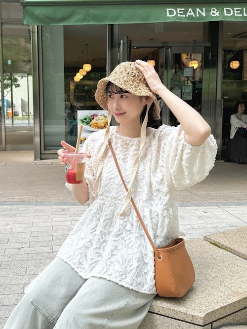 コロンと可愛いワンマイル感。合皮ショルダーバッグ（ショルダーバッグ