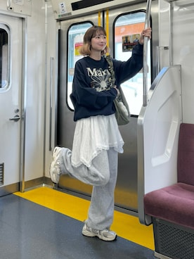 「アイテム（ビューティーグッズ）」を使った、ちょこびさん（レディース・154cm）の秋コーディネート