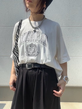 「アイテム（ブレスレット）」を使った、satomiさん（レディース・164cm）の夏コーディネート
