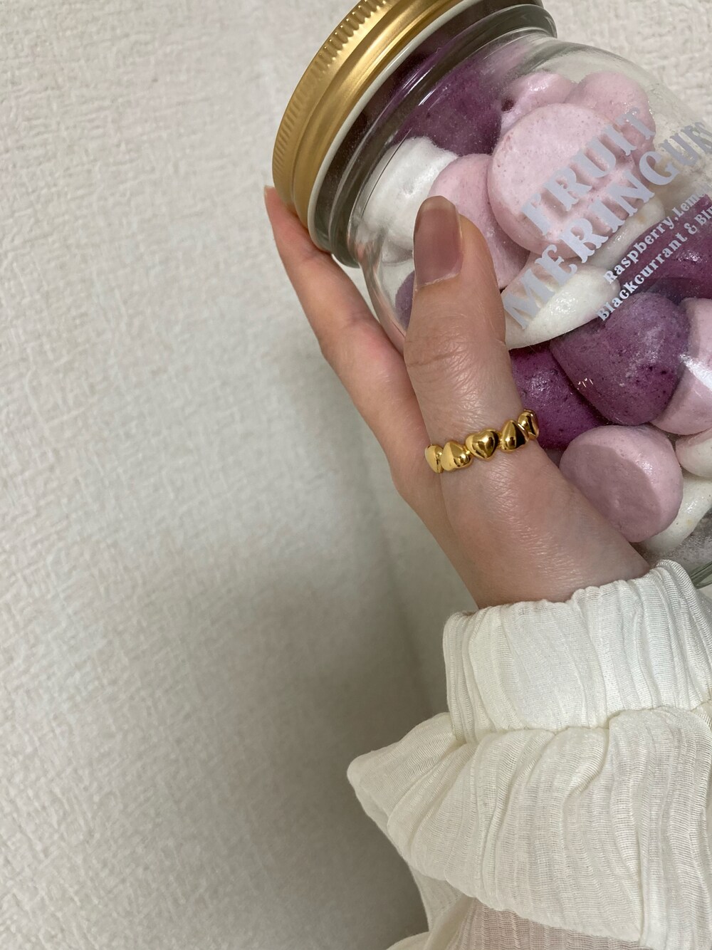 「PR、ハート、リング」｜「Ops.のリング シルバー925 ハート レディース 金属アレルギー対応【sydan-altring シダン】（リング、ゴールド系）」を使った、yumaさん（レディース・153cm）の春コーディネートの1枚目の写真