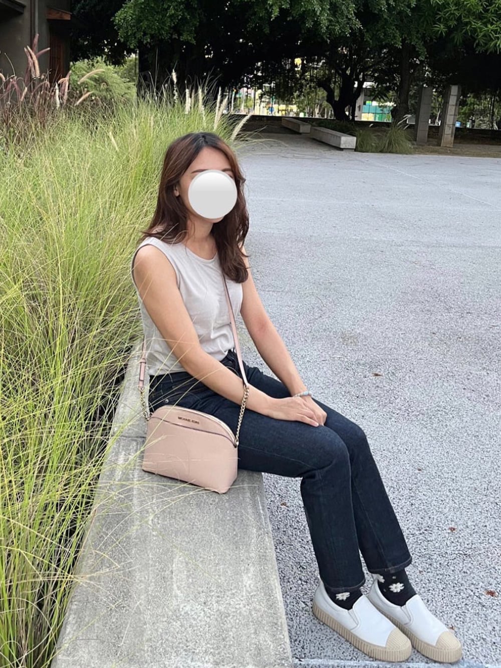 「ootd、今日のコーデ、低身長コーデ、低身長女子、155㎝コーデ、台湾女子、無印良品、MUJI、Helene Spark、MUJIコーデ、MichaelKors、j_____wear」｜「MUJI Laboのアイテム（タンクトップ、ブルー系）」を使った、𝐉さん（レディース・155cm）の秋コーディネートの1枚目の写真
