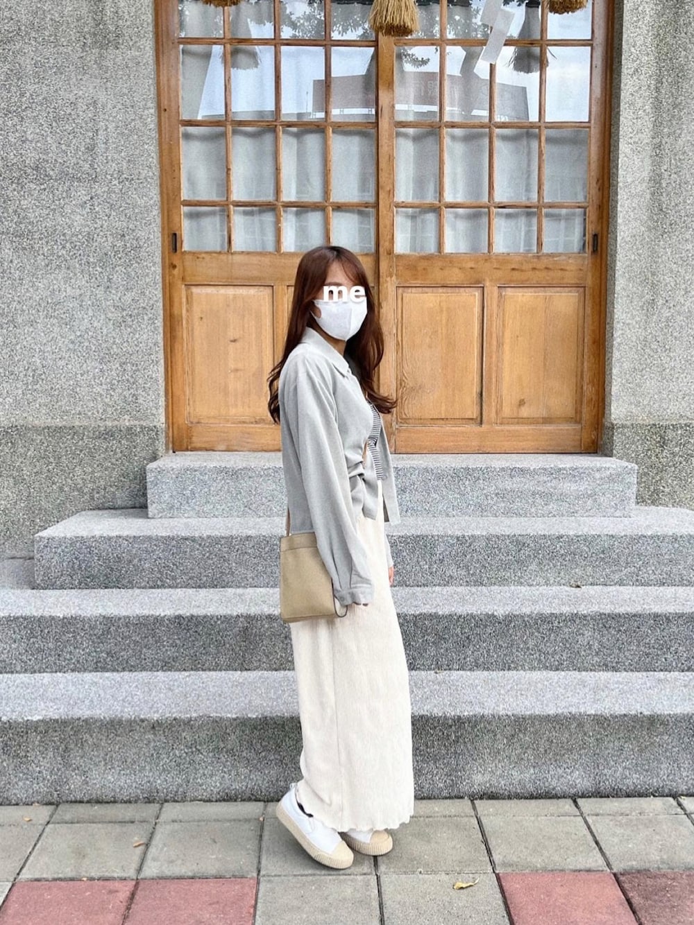 「秋のコーデ、低身長コーデ、低身長女子、台湾女子、155㎝コーデ、rps、LOWRYS FARM、Helene Spark、淡色コーデ、淡色女子」｜「LOWRYS FARMのシャーリングカットタイトスカート　947716（スカート、ホワイト系）」を使った、𝐉さん（レディース・155cm）の秋コーディネートの1枚目の写真