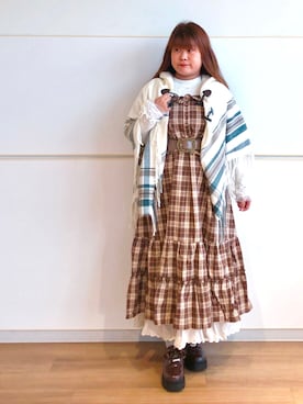 「アイテム（ポンチョ）」を使った、Mai🐿️さん（レディース・149cm）の秋コーディネート