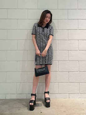 「EMODA（エモダ）のアイテム（ピアス（両耳用））」を使った、久道理沙さん（レディース・160cm）の春コーディネート