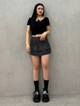 「EMODA（エモダ）のアイテム（ローファー）」を使った、久道理沙さん（レディース・160cm）の夏コーディネート