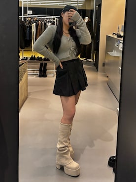 「アイテム（ハンチング/ベレー帽）」を使った、久道理沙さん（レディース・160cm）の秋コーディネート