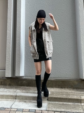 「EMODA（エモダ）のアイテム（ベスト）」を使った、久道理沙さん（レディース・160cm）の秋コーディネート