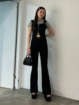 「EMODA（エモダ）のアイテム（オールインワン・サロペット）」を使った、久道理沙さん（レディース・160cm）の春コーディネート