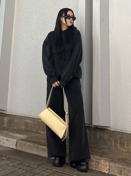 セール】【VEQUM】SMOOTH WIDE BAG（ハンドバッグ）｜VEQUM