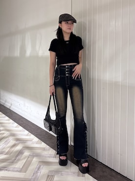 「EMODA（エモダ）のプランプヒールサンダル（サンダル、ブラック系）」を使った、久道理沙さん（レディース・160cm）の夏コーディネート