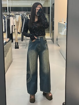 「EMODA（エモダ）のアイテム（パンツ）」を使った、久道理沙さん（レディース・160cm）の春コーディネート