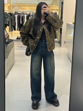 「EMODA（エモダ）のアイテム（ローファー）」を使った、久道理沙さん（レディース・160cm）の秋コーディネート