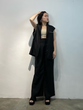 「EMODA（エモダ）のアイテム（ベスト）」を使った、久道理沙さん（レディース・160cm）の夏コーディネート