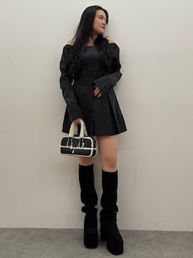 「EMODA（エモダ）のアイテム」を使った、久道理沙さん（レディース・160cm）の秋コーディネート