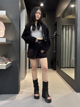 「EMODA（エモダ）のウェッジヒールカバーサンダル（サンダル、ブラック系）」を使った、久道理沙さん（レディース・160cm）の夏コーディネート