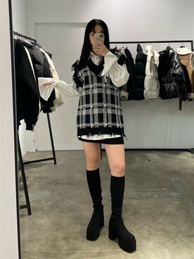 「EMODA（エモダ）のアイテム（ベスト）」を使った、久道理沙さん（レディース・160cm）の夏コーディネート