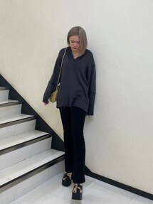 ディープVネッククラッシュニット｜エモダ（EMODA）公式通販