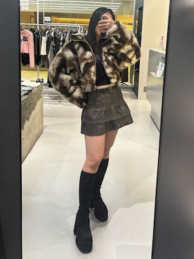 「EMODA（エモダ）のバルキープランプフィットブーツ（ブーツ）」を使った、久道理沙さん（レディース・160cm）の秋コーディネート