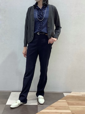 「TOKYO SHIRTS（トウキョウシャツ）の裾丸Ｖネックニットカーディガン（カーディガン/ボレロ）」を使った、BRICK HOUSE by Tokyo Shirts 青森エルム店さん（レディース・171cm）の秋コーディネート