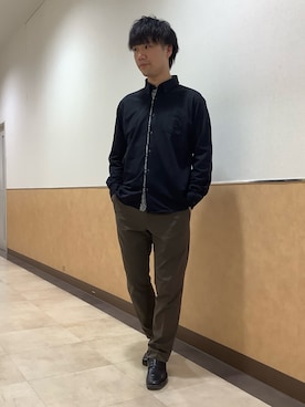 「黒シャツ」｜BRICK HOUSE by Tokyo Shirts 青森エルム店さん（メンズ・175cm）の春コーディネート