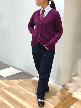 「TOKYO SHIRTS（トウキョウシャツ）の裾丸Ｖネックニットカーディガン（カーディガン/ボレロ）」を使った、BRICK HOUSE by Tokyo Shirts 青森エルム店さん（レディース・154cm）の秋コーディネート