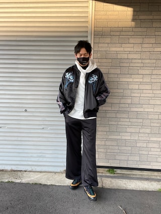 HARE（ハレ）の「デジタルフラワーシシュウスカジャン(HARE