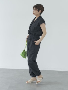 「koe（コエ）のアイテム（サロペット/オーバーオール）」を使った、koe_officialさん（レディース・160cm）の夏コーディネート