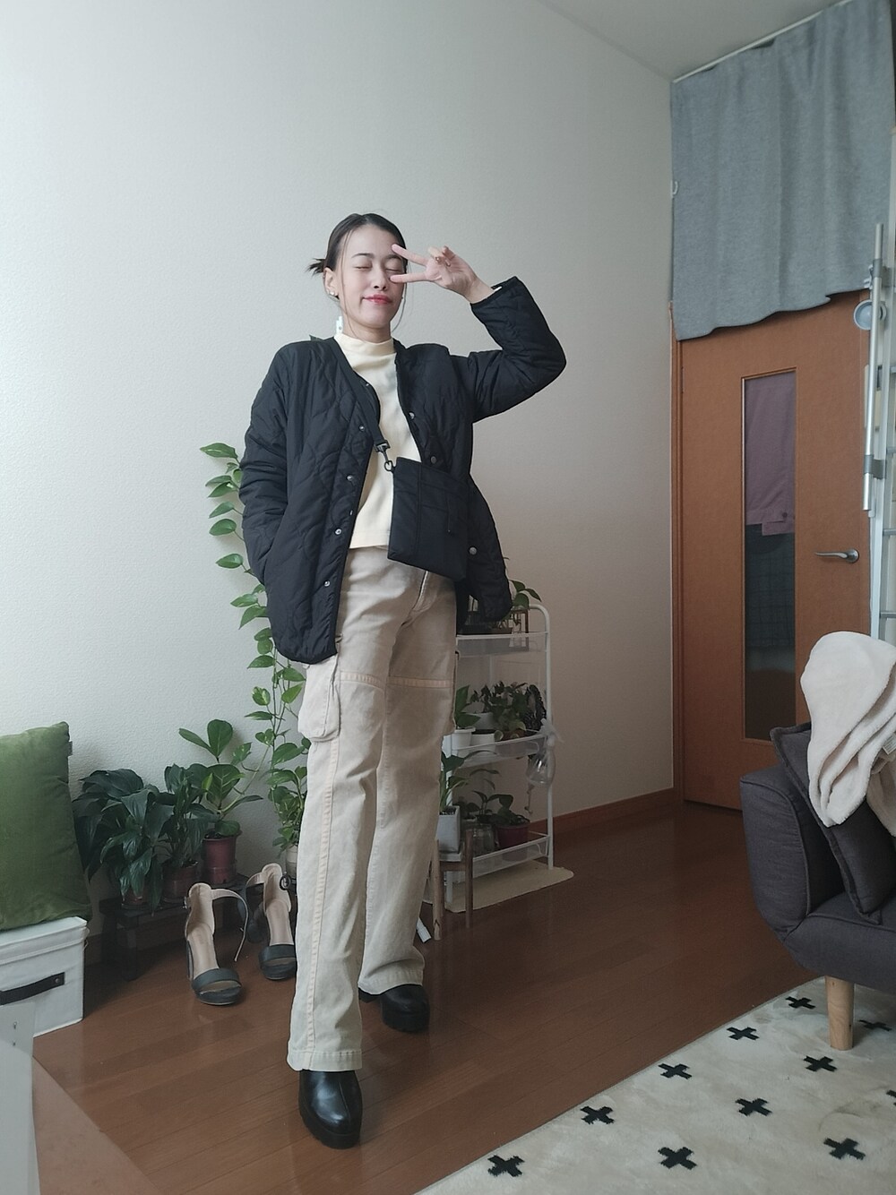 「retro、winter、calvinklein、UNIQLO、WINTER STYLE、winter wearing」｜「UNIQLOのアイテム（その他トップス、イエロー系）」を使った、💅💄misakilee💄💅さん（レディース・159cm）の冬コーディネートの1枚目の写真
