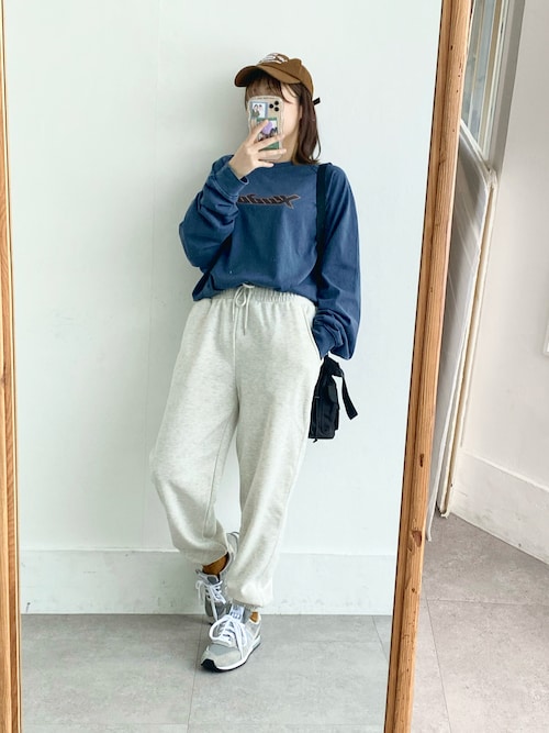 chimmy様 C5071 スウェット×ロゴカットソー×パンツコーデ chimmy様 C5071 スウェット×ロゴカットソー×パンツコーデ chimmy