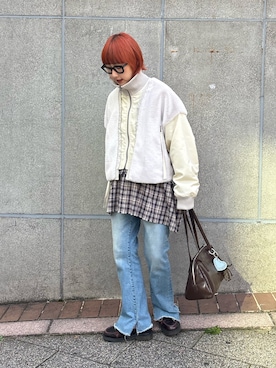 「etsinta（エシンタ）のアイテム（ブルゾン）」を使った、ayakaさん（レディース・158cm）の秋コーディネート