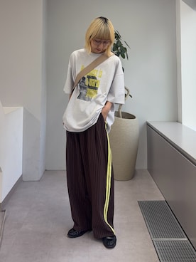 「CIAOPANIC TYPY（チャオパニックティピー）の【UNISEX】タックボリュームワイドスラックスパンツ/サイドラインスラックス（スラックス、ブラウン系）」を使った、ayakaさん（レディース・158cm）の夏コーディネート